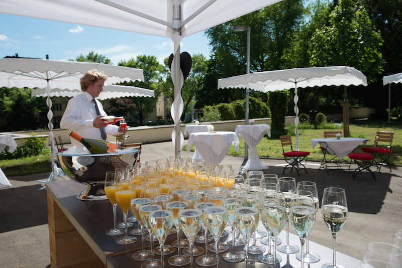 Exklusive Weinbar zum Mieten für Empfänge in Salach + Göppingen